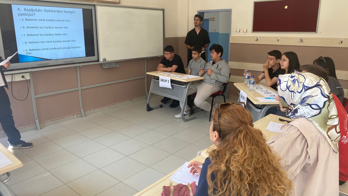 ETKİNLİK HAFTASINDA BİLGİ YARIŞMASI DÜZENLENDİ